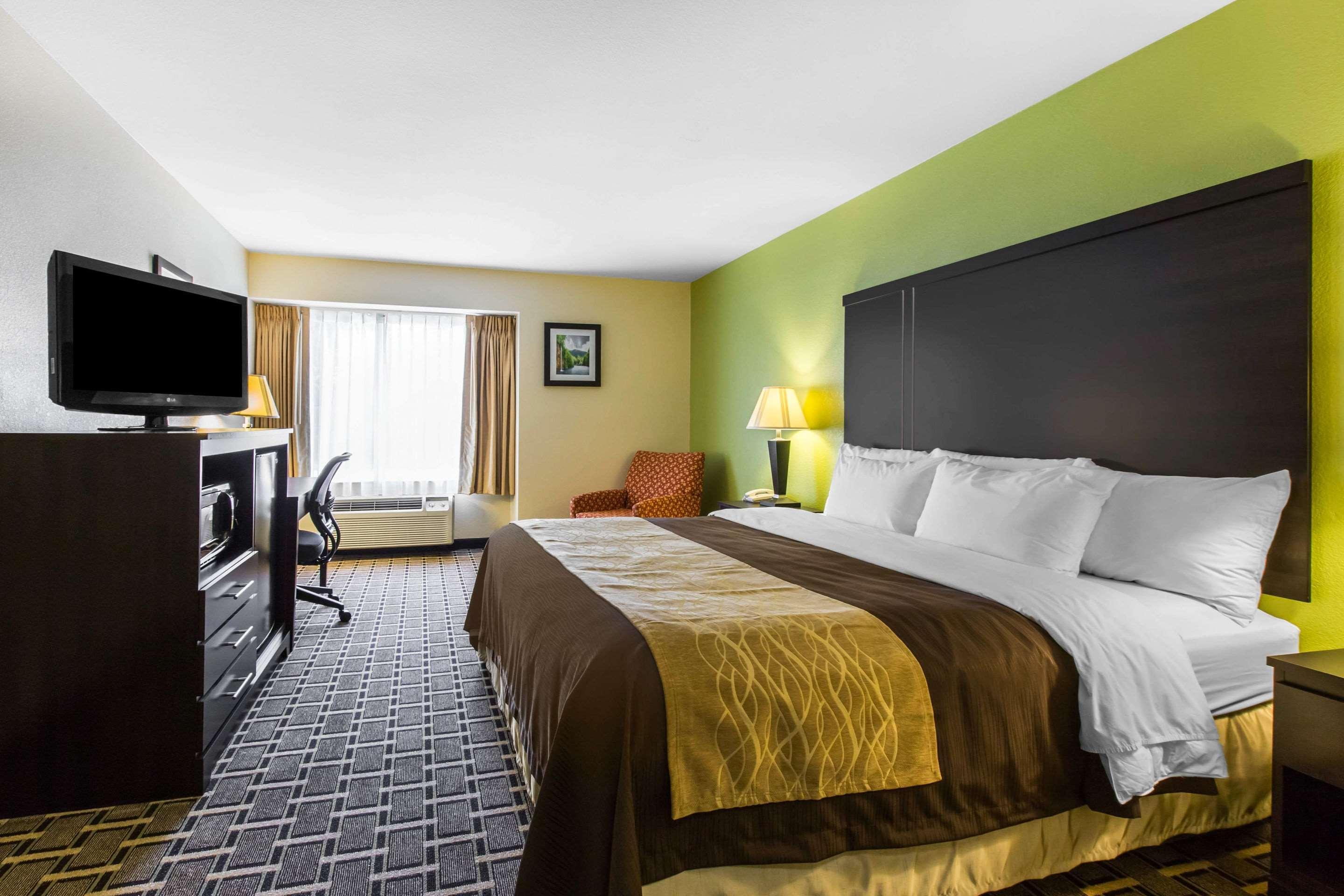 Quality Inn West Of Asheville Canton Eksteriør billede