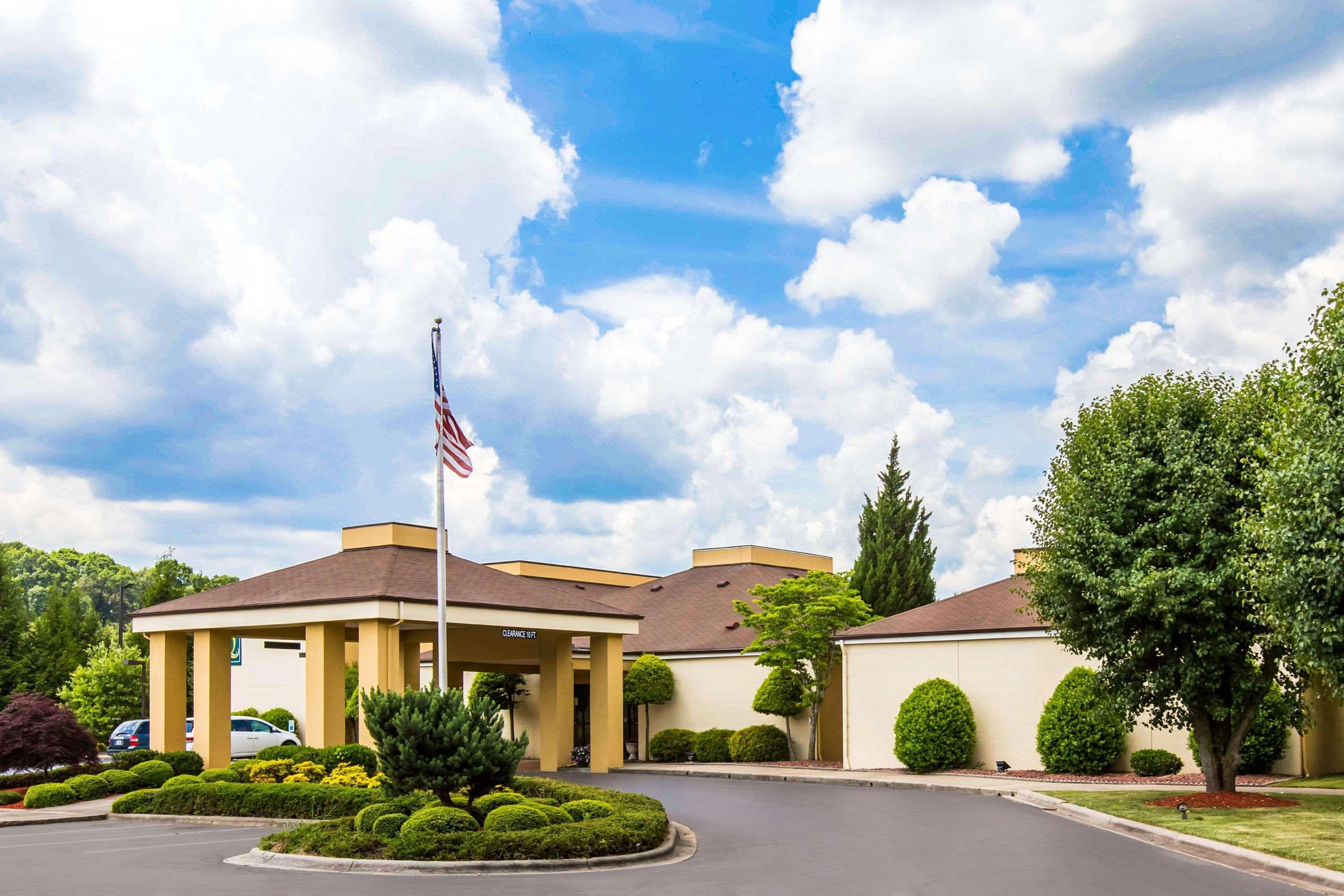 Quality Inn West Of Asheville Canton Eksteriør billede