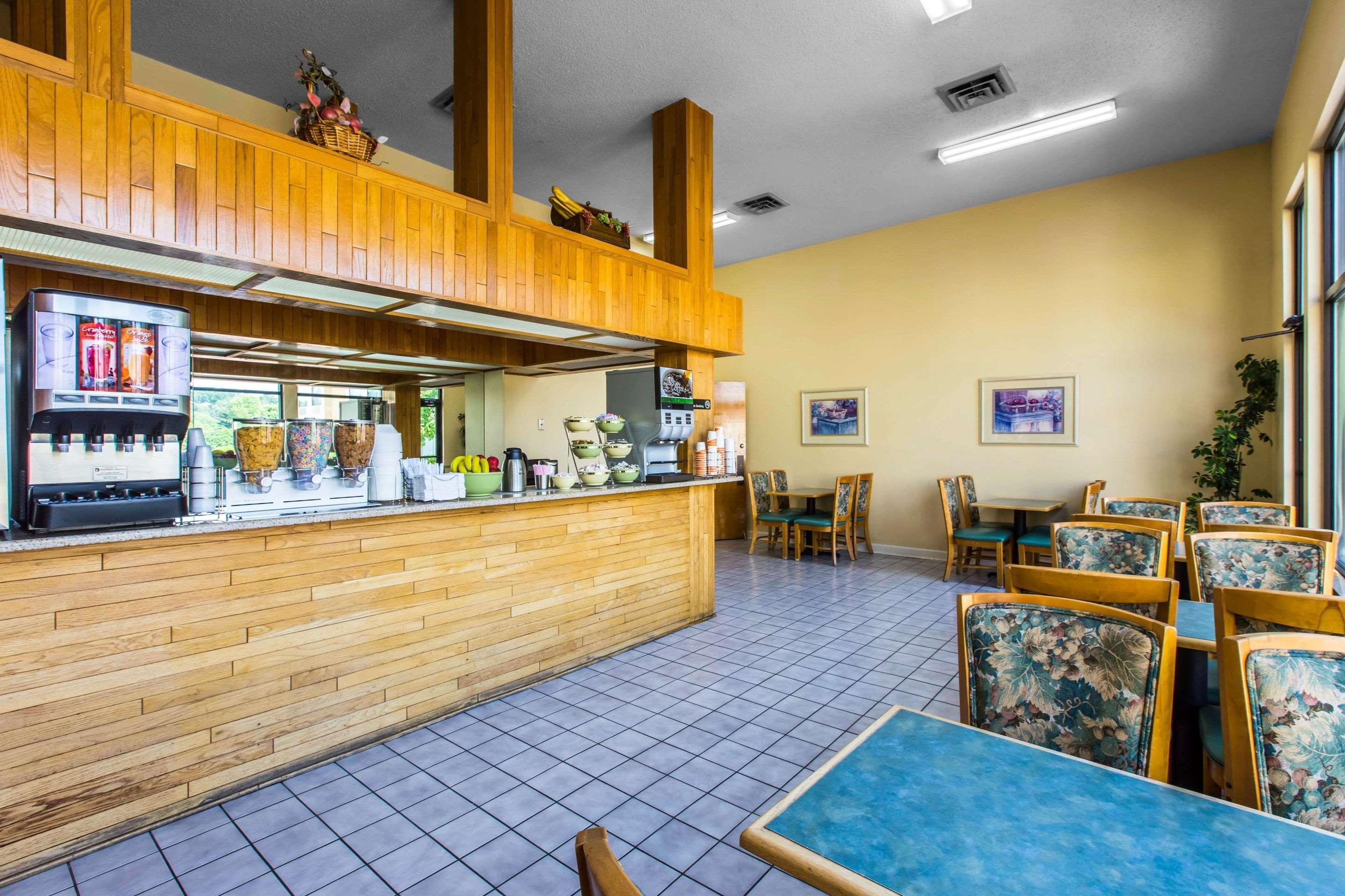 Quality Inn West Of Asheville Canton Eksteriør billede
